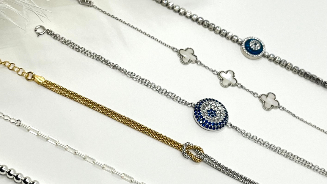 Dainty Jewelry Bracelets for Women